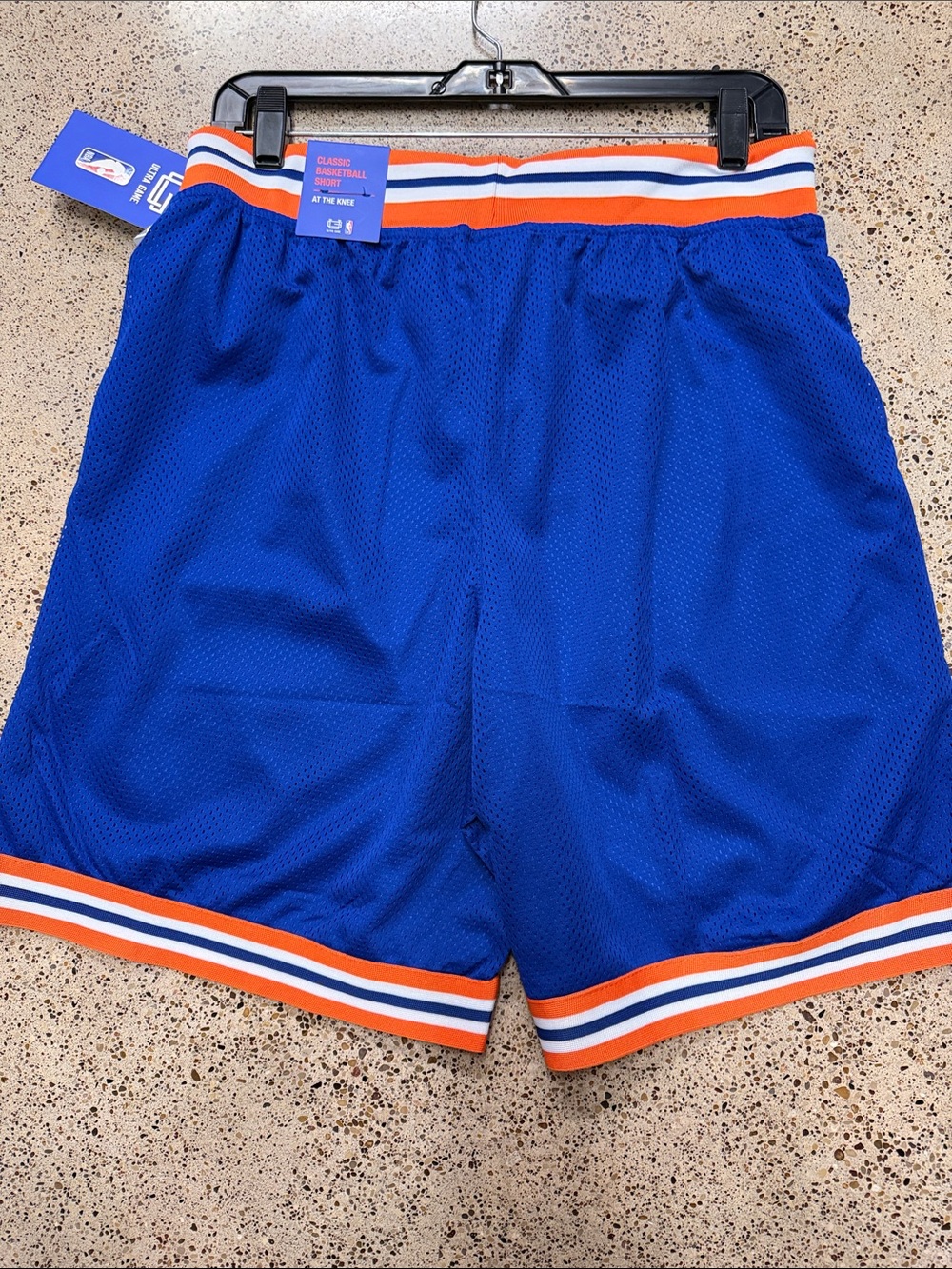 New York Knicks basketball Athletic Mesh Shorts - Picture 2 of 2